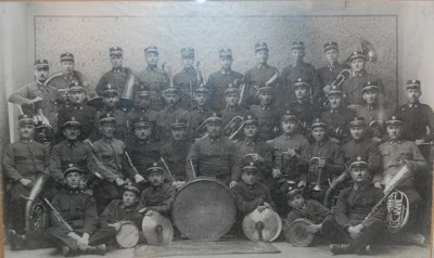 Marching Band of Neppendorf - 1925 "Neppendörfer Neue Musikkapelle" Michael Gärtz, bottom row, 3rd from left